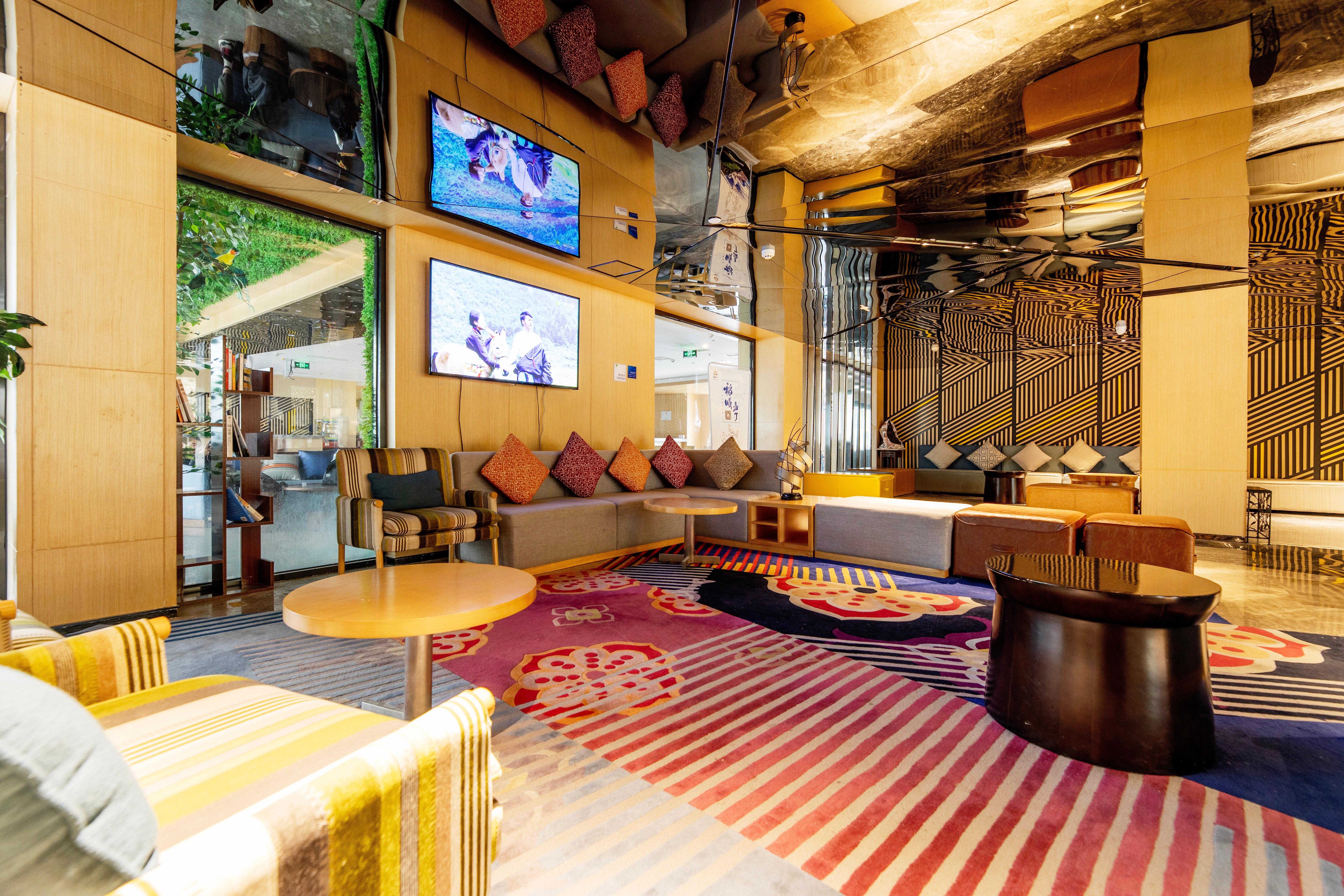Holiday Inn Express Daocheng Yading, An Ihg Hotel Екстер'єр фото