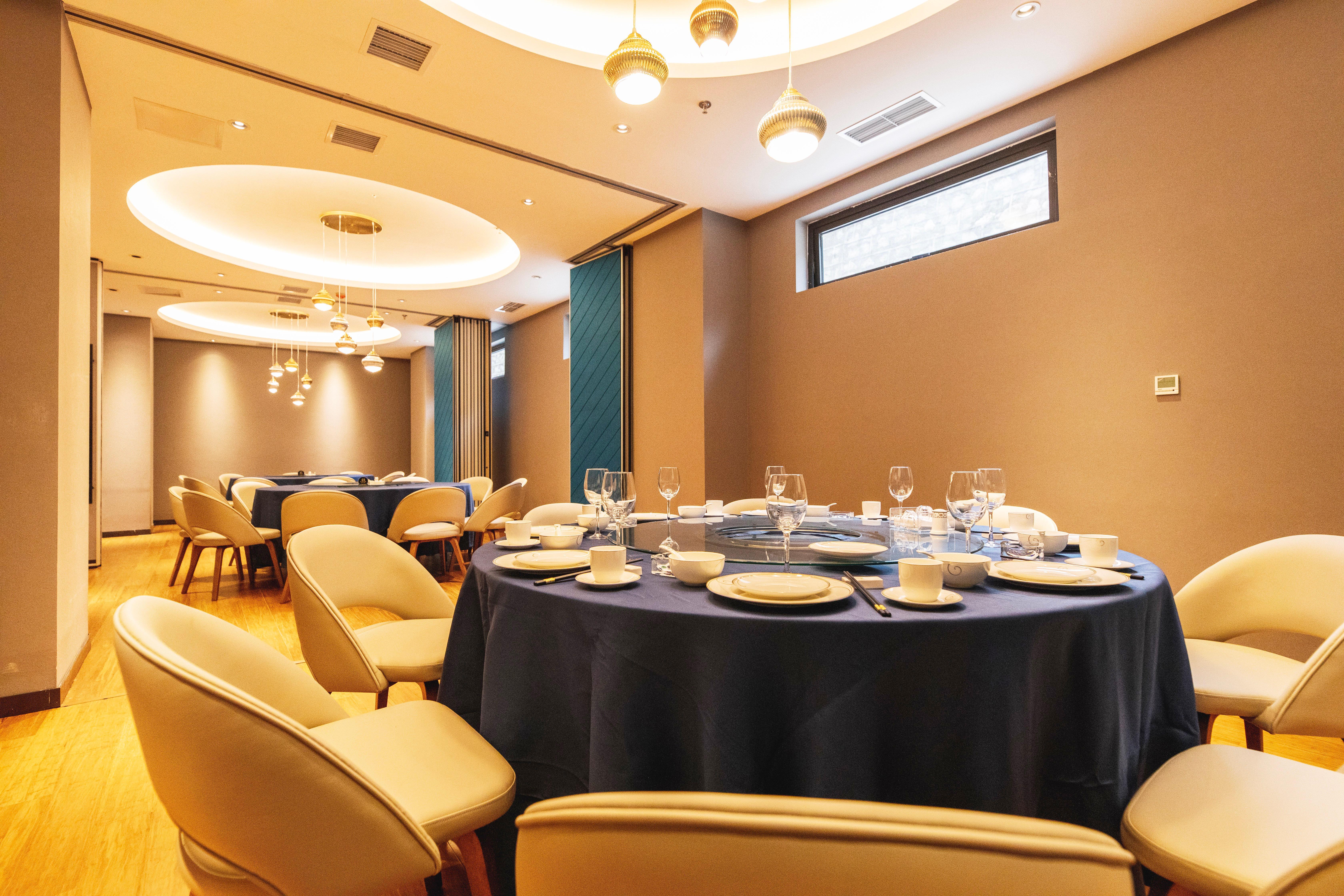 Holiday Inn Express Daocheng Yading, An Ihg Hotel Екстер'єр фото